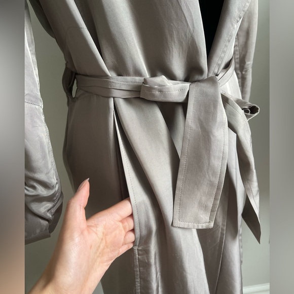 Aritzia Babaton Trench coat - Picture 6 of 12